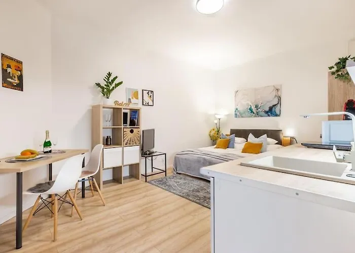 Nest & Rest By Nw
